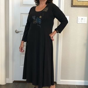 Black cotton dress